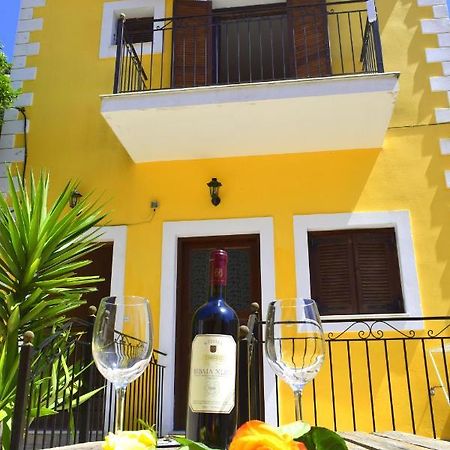 Dourios Ippos Apartments Φρίκες Εξωτερικό φωτογραφία