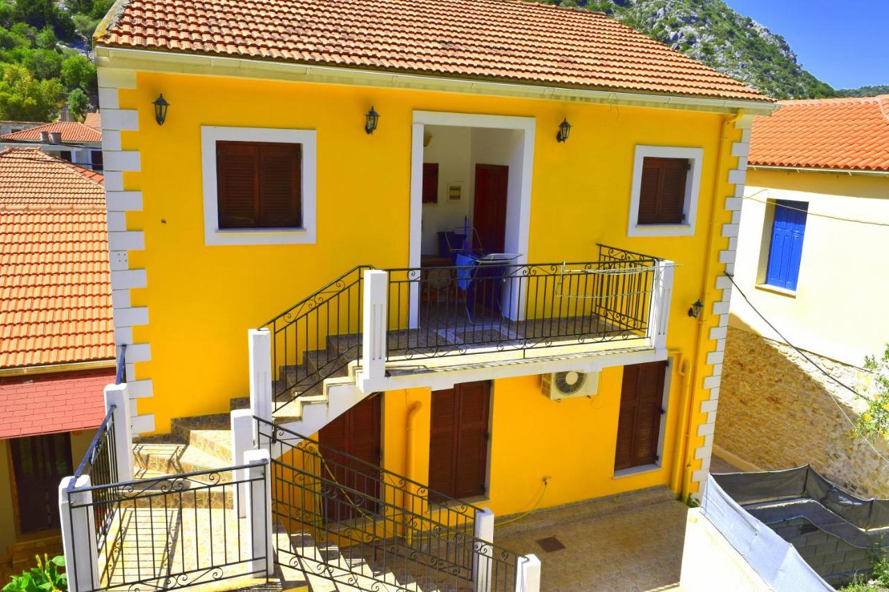 Dourios Ippos Apartments Φρίκες Εξωτερικό φωτογραφία