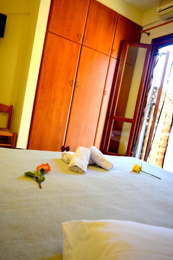 Dourios Ippos Apartments Φρίκες Εξωτερικό φωτογραφία