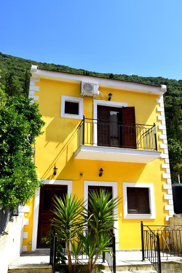 Dourios Ippos Apartments Φρίκες Εξωτερικό φωτογραφία