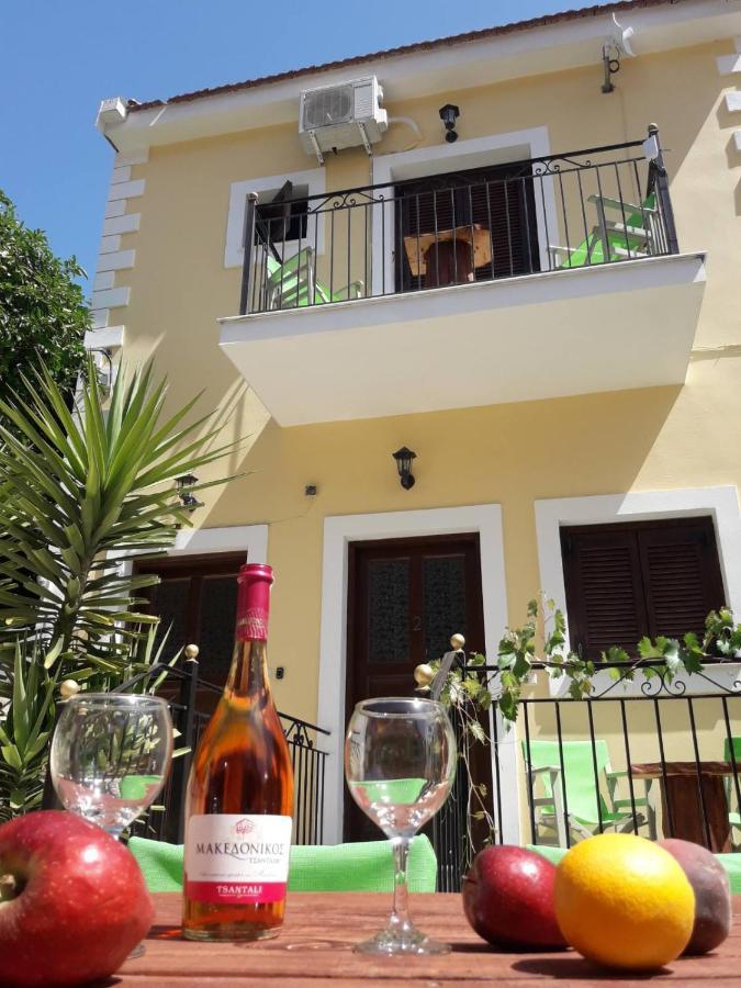 Dourios Ippos Apartments Φρίκες Εξωτερικό φωτογραφία